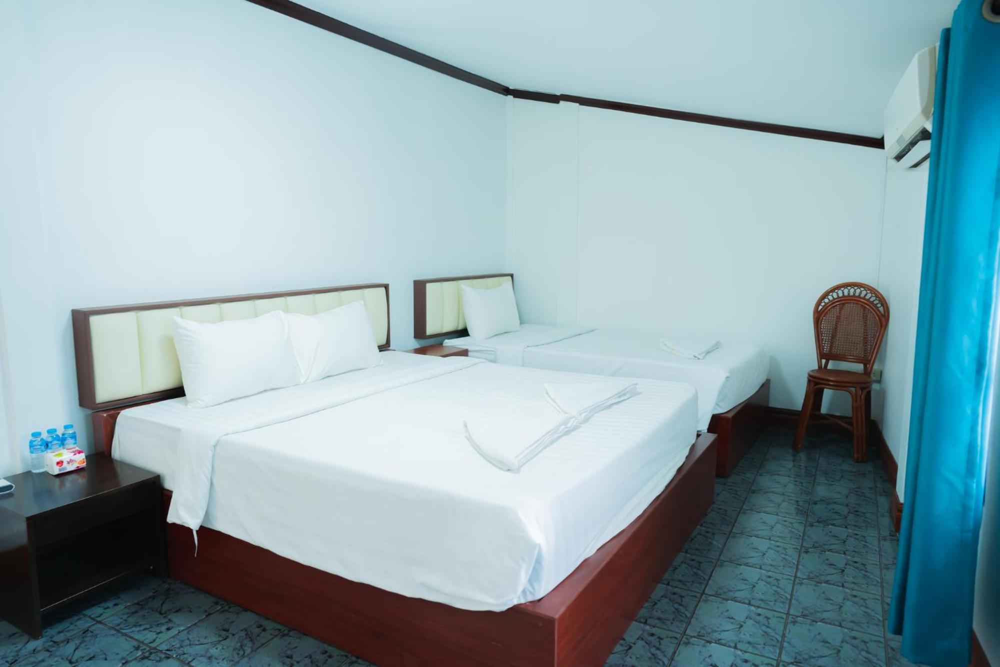 Vientiane Ruby Riverside Hotel Exterior foto