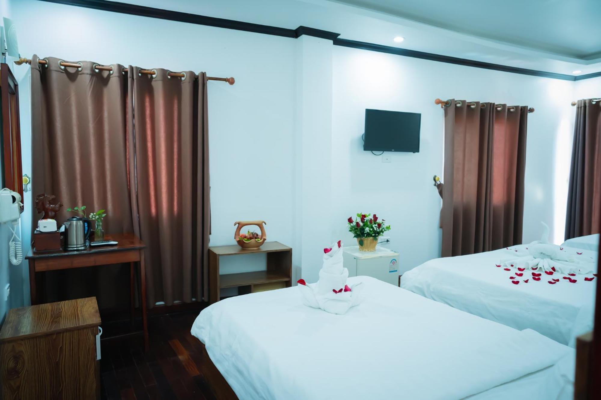 Vientiane Ruby Riverside Hotel Exterior foto