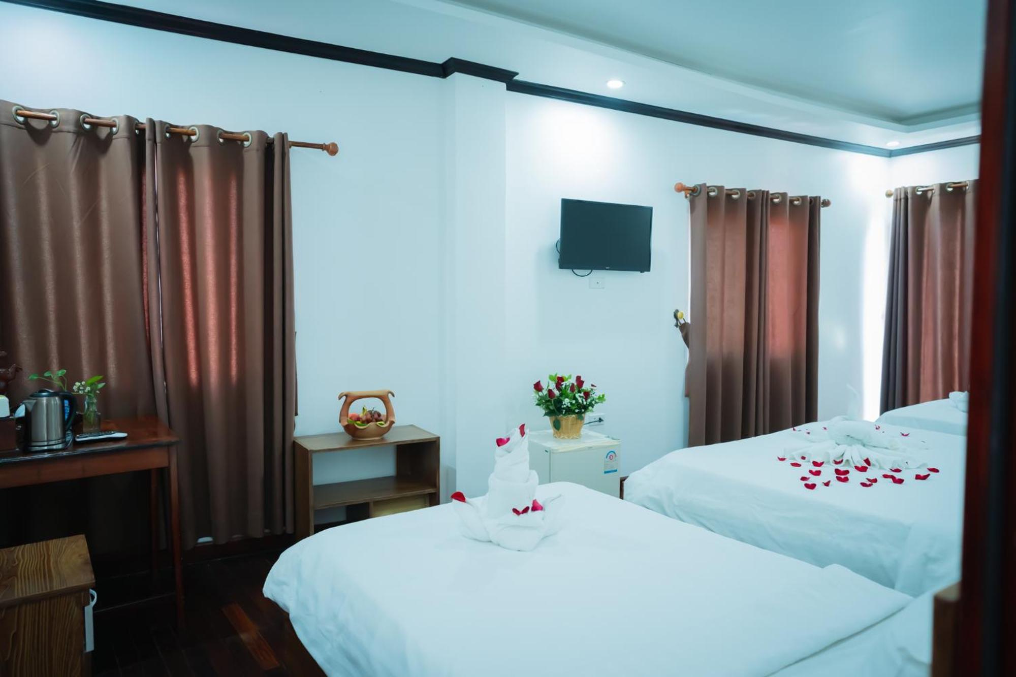 Vientiane Ruby Riverside Hotel Exterior foto
